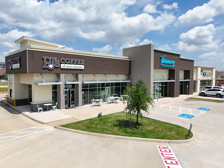More Photos Of 3575 W Story Rd, Irving Storefront Retail Office For Sale