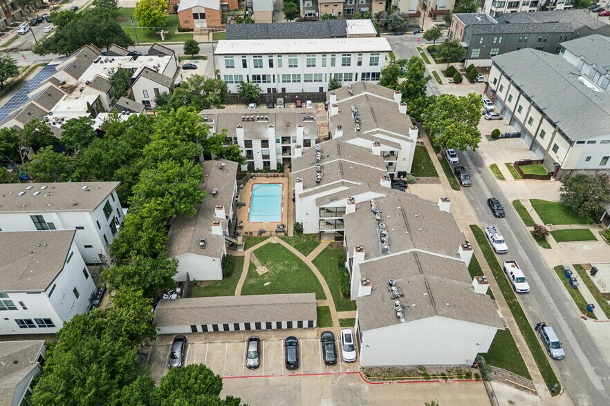 More Photos Of 2315 Moser Ave, Dallas Apartments For Sale