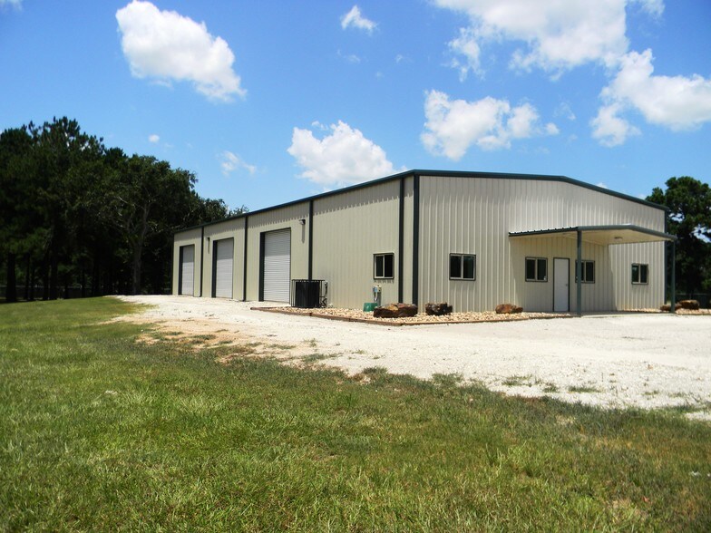 More Photos Of 18441 FM 362, Waller Light Distribution For Lease