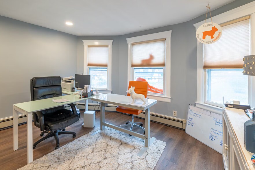 More Photos Of 149 W Main St, Freehold Medical For Sale