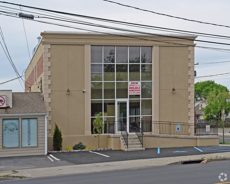 More Photos Of 69 Montauk Hwy, Copiague Loft Creative Space For Lease