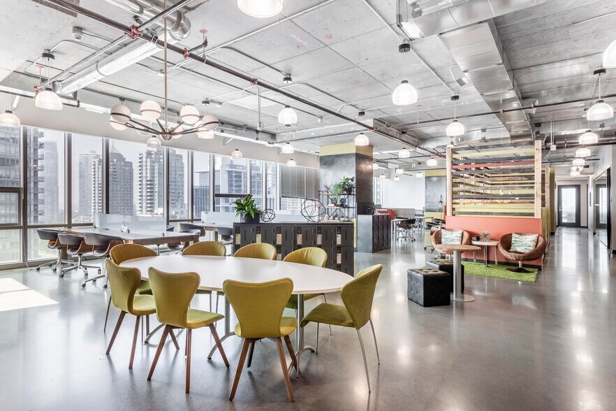 More Photos Of 4402 Skyline Dr, Burnaby Coworking Space