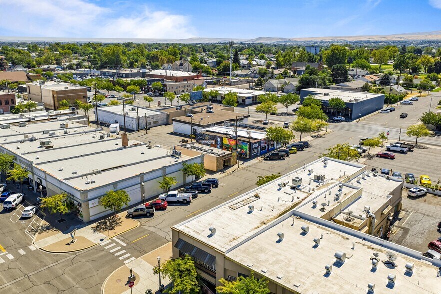 More Photos Of 11 S Cascade St, Kennewick Office For Sale