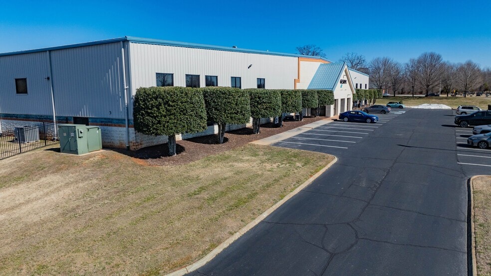 More Photos Of 126 Quality Dr, Mocksville Warehouse For Sale
