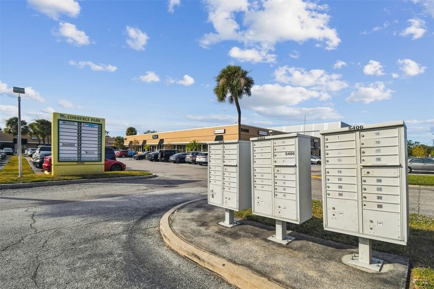 More Photos Of 5404 Hoover Blvd, Tampa Medical For Sale