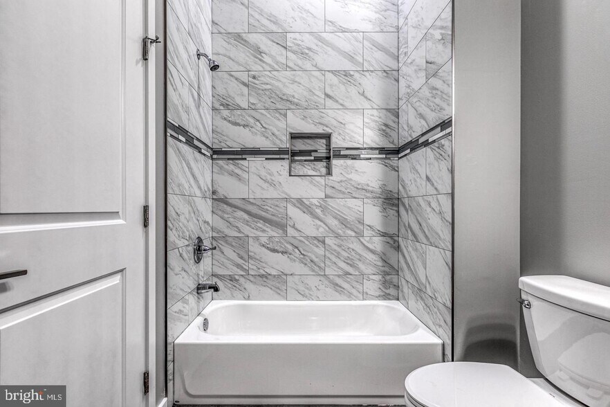 More Photos Of 1316 S Broad St, Philadelphia Apartments For Sale