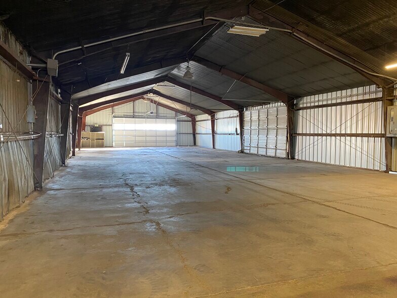 More Photos Of 140 Factory Rd, Eaton Service For Sale