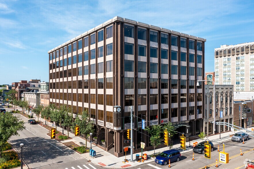 More Photos Of 220 E Huron St, Ann Arbor Office For Lease