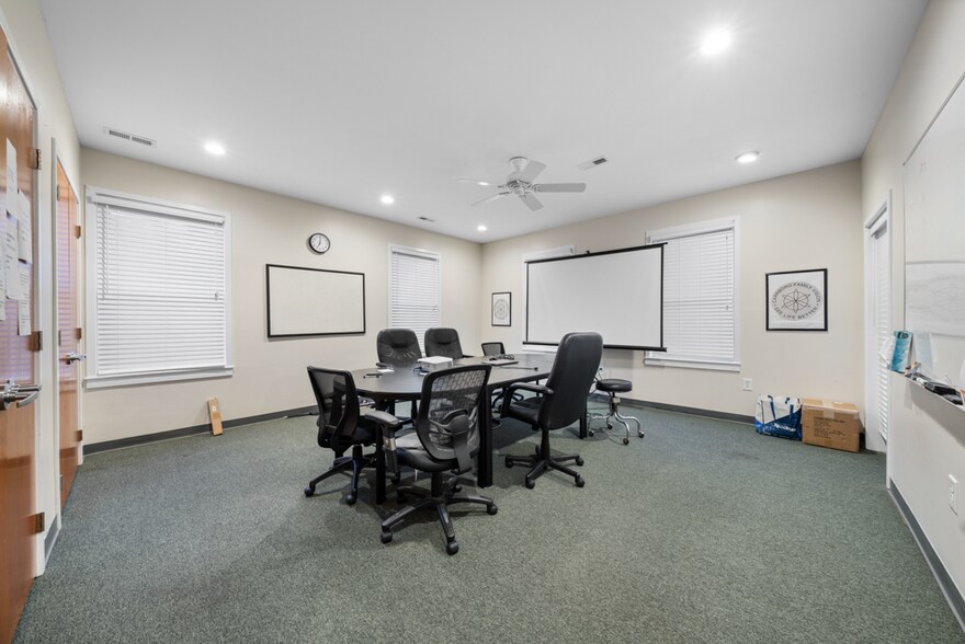 More Photos Of 200 W Weaver St, Carrboro Office For Sale