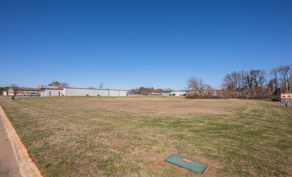 More Photos Of 0 Jonathan Drive, Huntsville Land For Sale