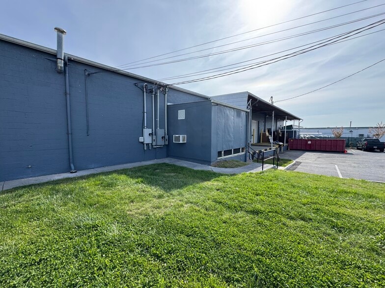 Primary Photo Of 205 Brick Kiln Rd, Winchester Warehouse For Sale