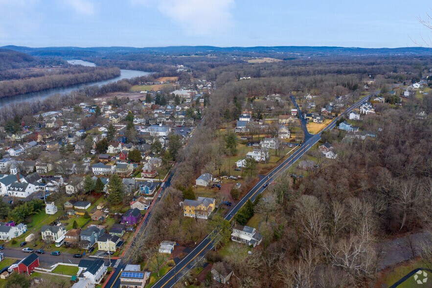 More Photos Of 31 Race St, Frenchtown Hotel For Sale