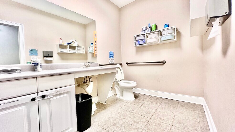 More Photos Of 4080 McGinnis Ferry Rd, Alpharetta Office For Sale