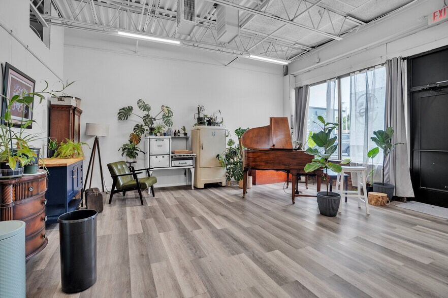 More Photos Of 5 Forbes St, Riverside Freestanding For Sale
