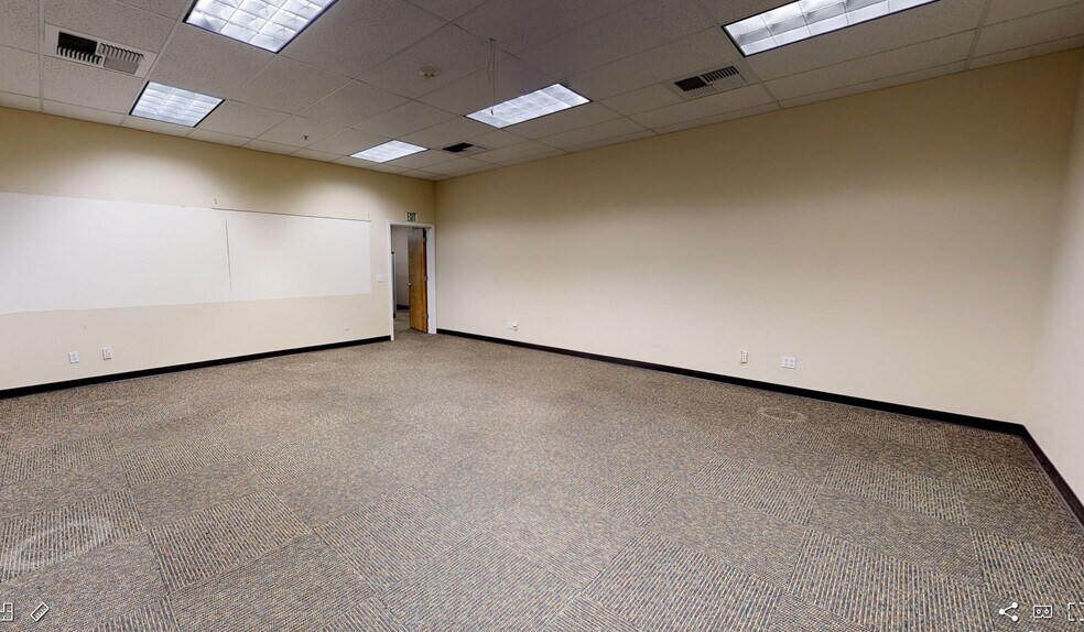 More Photos Of 900 Fortress St, Chico Office For Sale