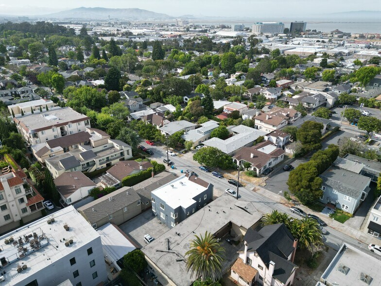 More Photos Of 1217 Capuchino Ave, Burlingame Apartments For Sale