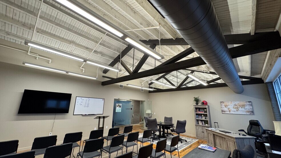 More Photos Of 312-314 W Broad St, Quakertown Office For Sale