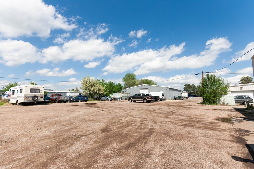 More Photos Of 309 S Link Ln, Fort Collins Warehouse For Lease
