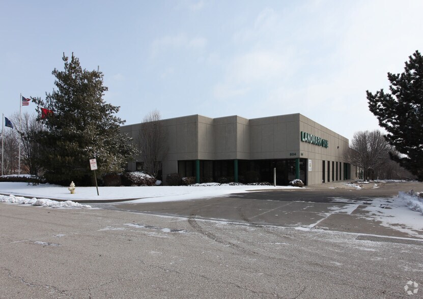 Primary Photo Of 804 N Meadowbrook Dr, Olathe Office For Lease