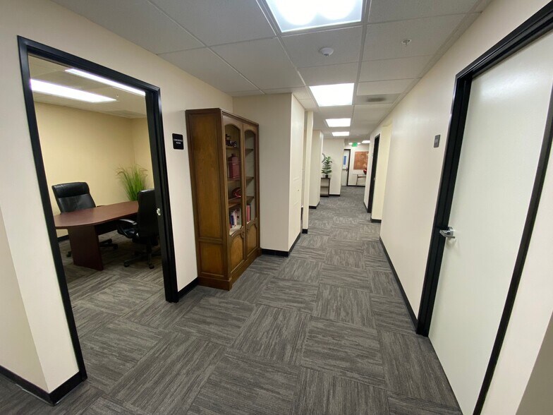 More Photos Of 3186 Vista Way, Oceanside Office For Sale
