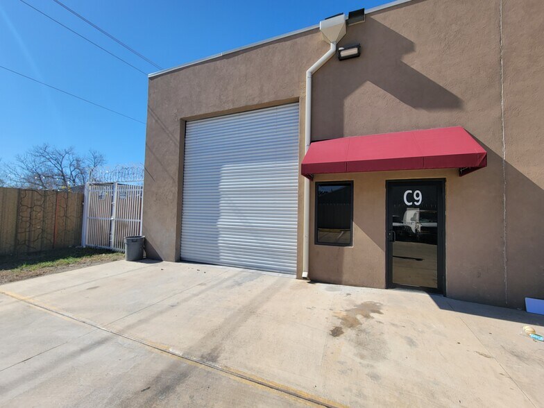 More Photos Of 6501 Ashcroft Dr, Houston Industrial For Lease