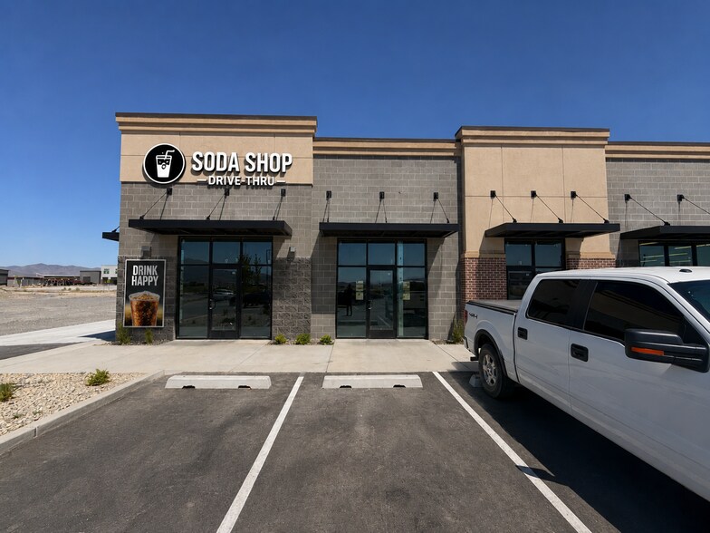 More Photos Of 5390 Beckman ln, Eagle Mountain Freestanding For Lease