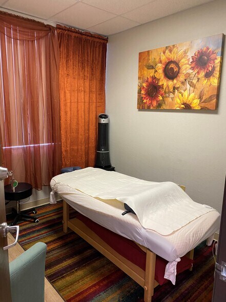 More Photos Of 4111 E Valley Auto Dr, Mesa Office For Lease