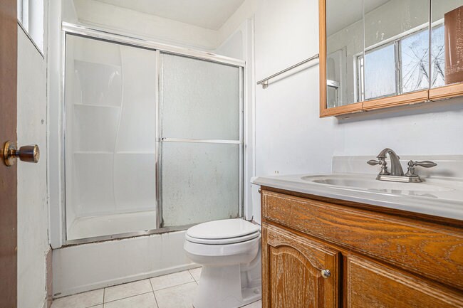 More Photos Of 457 Capistrano Dr, Oakland Specialty For Sale