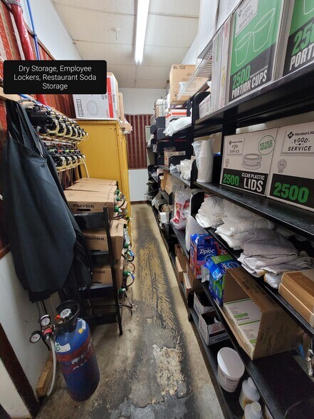 More Photos Of 615 E 3rd St, Kimball Restaurant For Sale