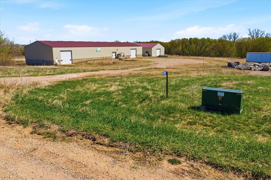 More Photos Of 24104 755th Ave, Albert Lea Warehouse For Sale
