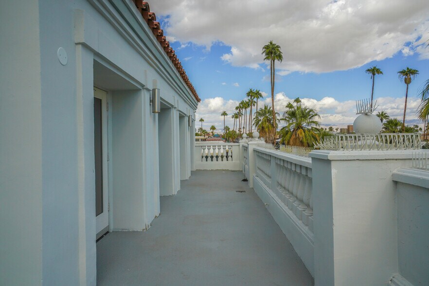 More Photos Of 353 S Palm Canyon Dr, Palm Springs Medical For Sale