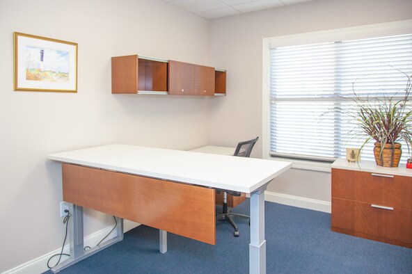 More Photos Of 670 Marina Dr, Charleston Office For Lease