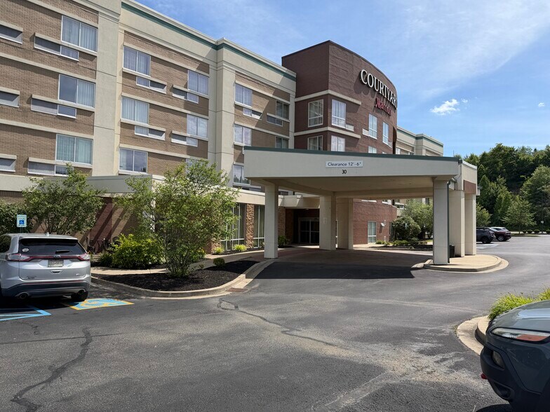 Primary Photo Of 30 Shaner Dr, Bridgeport Hotel For Sale