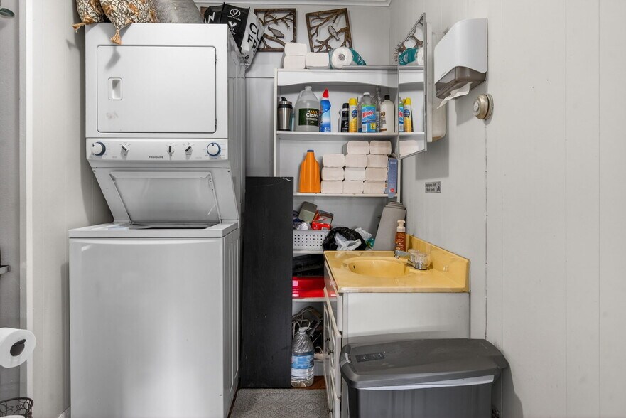 More Photos Of 2353 State Highway 80, West Burlington General Retail For Sale