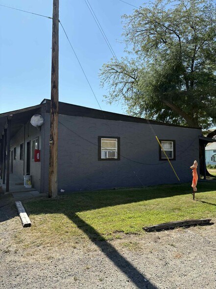 More Photos Of 616 Columbia Ave, Bridgeport Multifamily For Sale