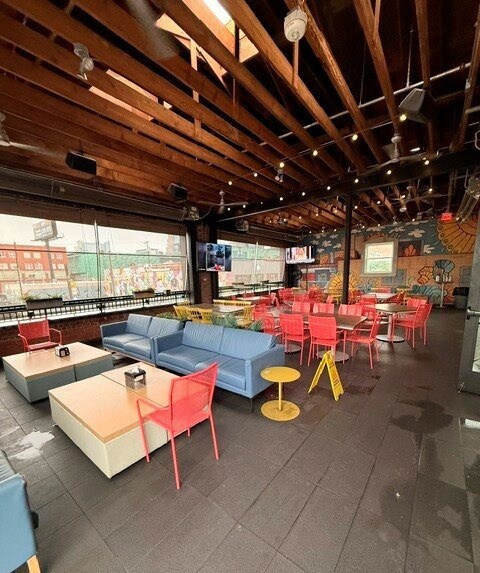 More Photos Of 1707 Locust St, Kansas City Office For Sale