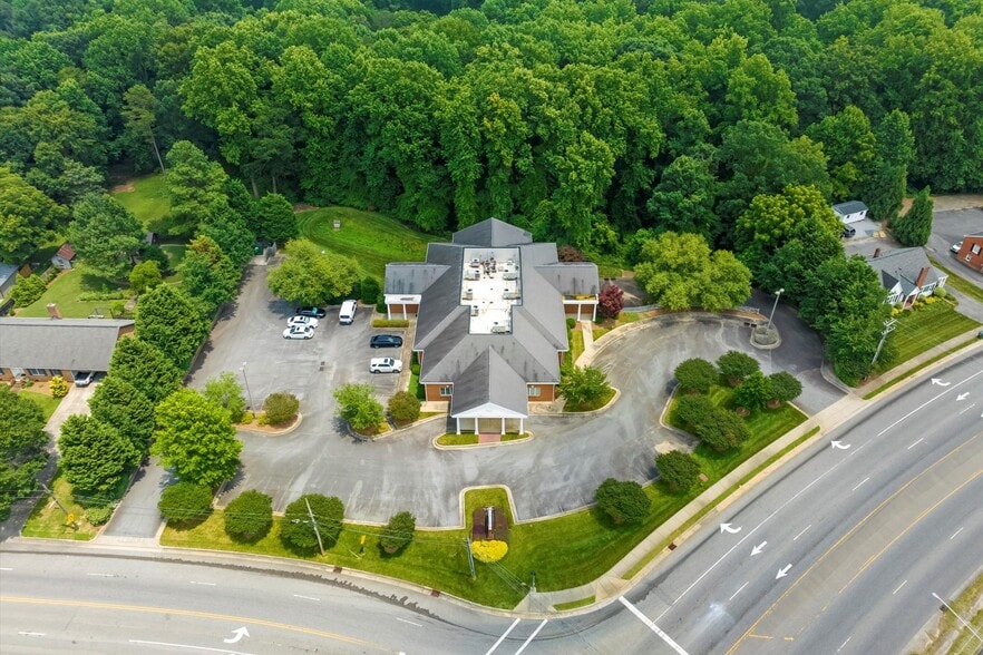 More Photos Of 1146 N New Hope Rd, Gastonia Medical For Lease