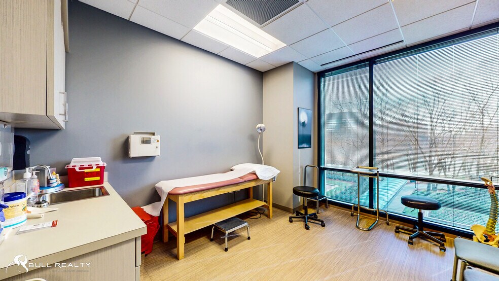 More Photos Of 6 Concourse Pky, Atlanta Office For Lease