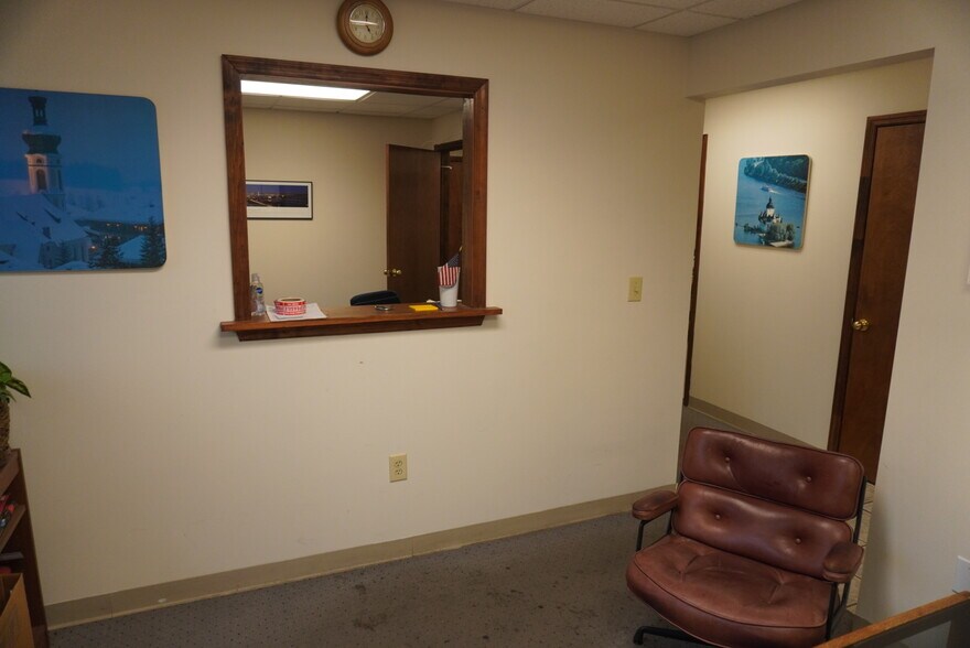 More Photos Of 7259 Cross Park Dr, Charleston Warehouse For Sale