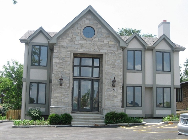More Photos Of 103 E Ogden Ave, Clarendon Hills Office For Sale