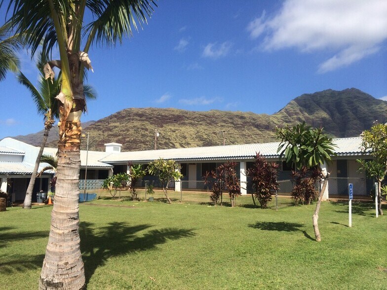 More Photos Of 85-131 Ala Hema St, Waianae Religious Facility For Lease