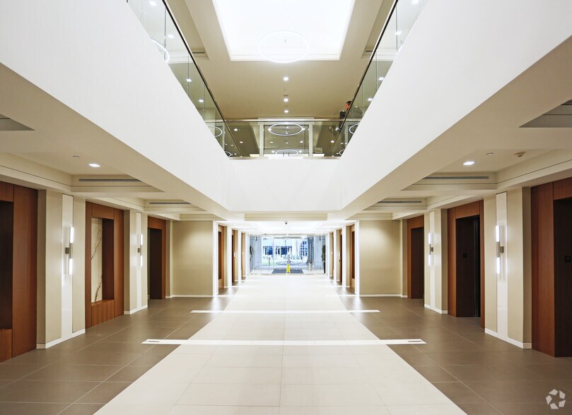 More Photos Of 4201 Congress St, Charlotte Office For Lease