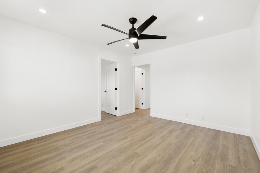 More Photos Of 416-420 Church Ave, Chula Vista Apartments For Sale