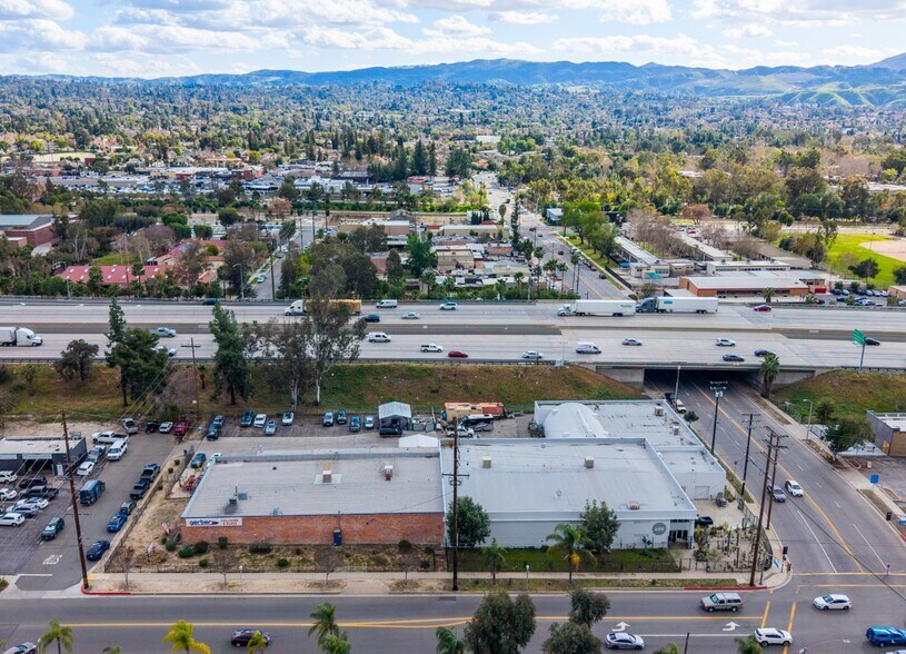More Photos Of 715 W Colton Ave, Redlands Warehouse For Sale