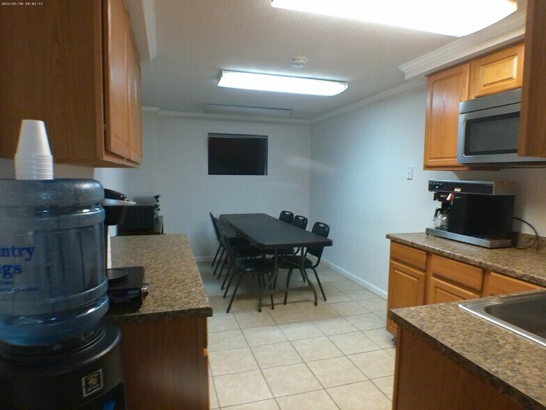 More Photos Of 603 N 8th St, Killeen Office For Sale