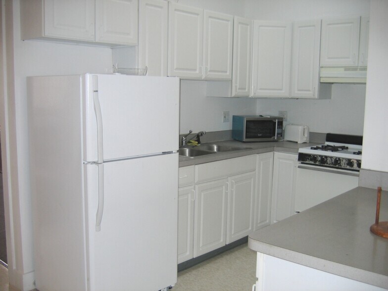 More Photos Of 1532 Dorchester Ave, Boston Medical For Lease