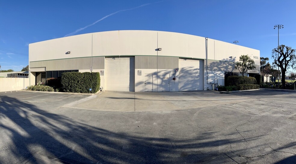 More Photos Of 1455 Palomares Ave, La Verne Warehouse For Lease