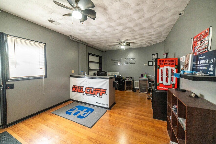 More Photos Of 145 Edison Ave, Circleville Sports And Entertainment For Sale