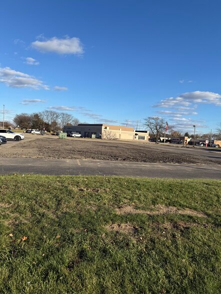 Primary Photo Of 3393 S Linden Rd, Flint Land For Lease