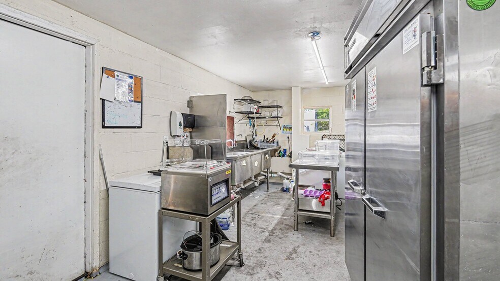More Photos Of 430 #A 2nd Ave, Mayodan General Retail For Sale
